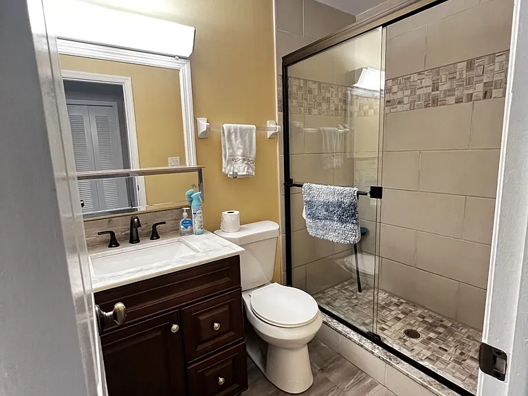 7104 Nantucket Cir #1 — Photo 12