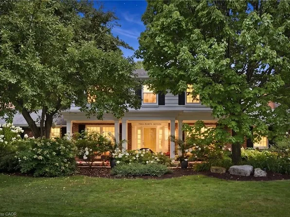 247 Linwood Cres, Burlington, ON L7L 4A2