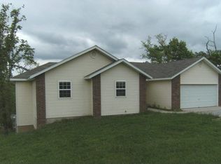 134 Wright Rd, Reeds Spring, MO 65737