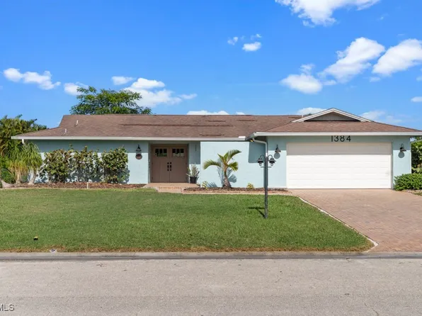 1384 Burgundy Dr, Fort Myers, FL 33919