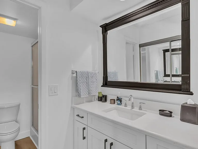 28 Plantation Dr #204 — Photo 16