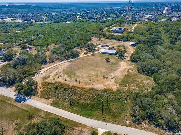 5th image of 1025 COUNTY ROAD 375