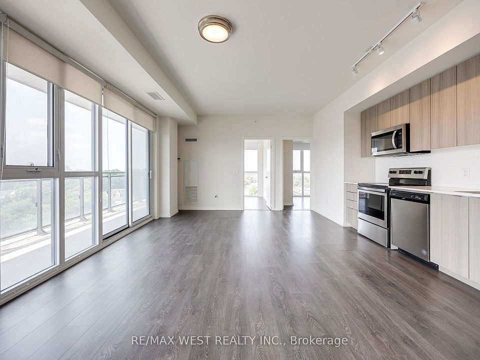 1st image of 3237 Bayview Ave #902