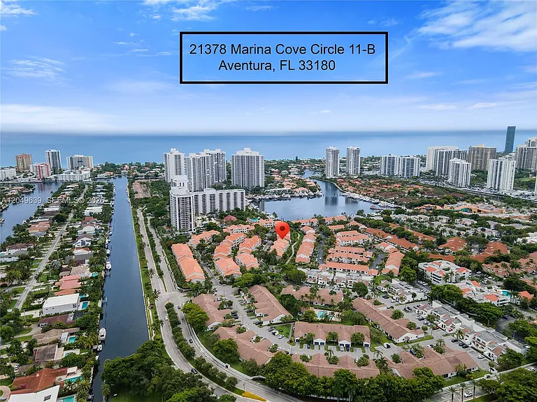 21378 Marina Cove Cir #11-B — Photo 2