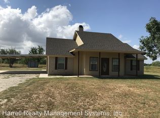 402 Hurst Rd, Axtell, TX 76624