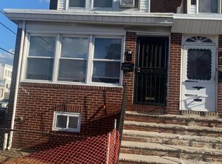 6900 Chelwynde Ave, Philadelphia, PA 19142