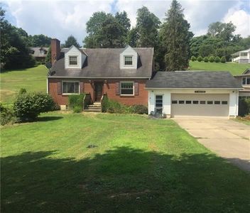 13 Daily Ave, Charleroi, PA, 15022