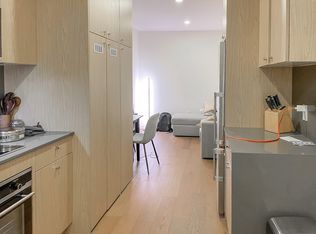 140 W 4th St APT 1, New York, NY 10012