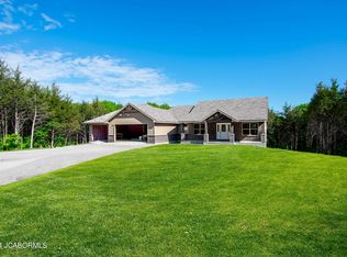12 Echo Bluff Spur, Holts Summit, MO 65043