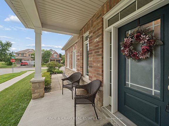 2nd image of 60 Vivian Dr