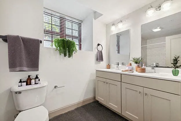 The Lofts At Abigail Vare — Photo 5