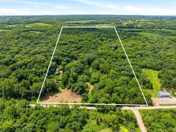 14710 County Road 337, Savannah, MO 64485
