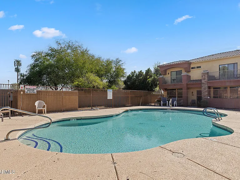21655 N 36th Ave #106 — Photo 44