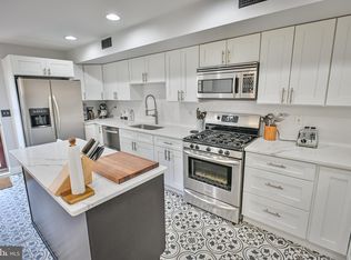 2216 E Lombard St, Baltimore, MD