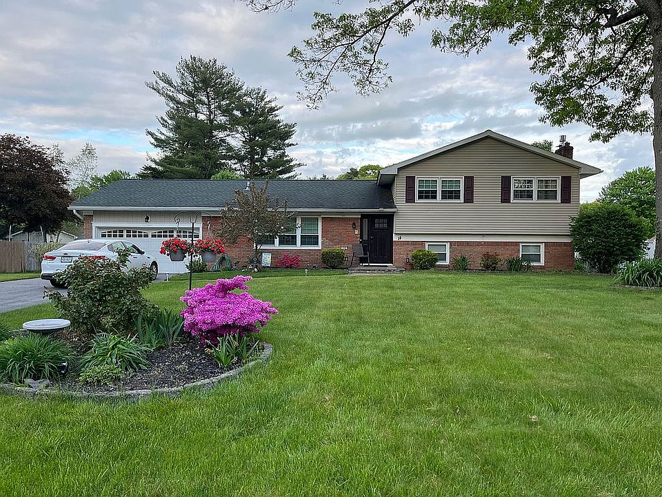 1st image of 14 Northcrest Dr