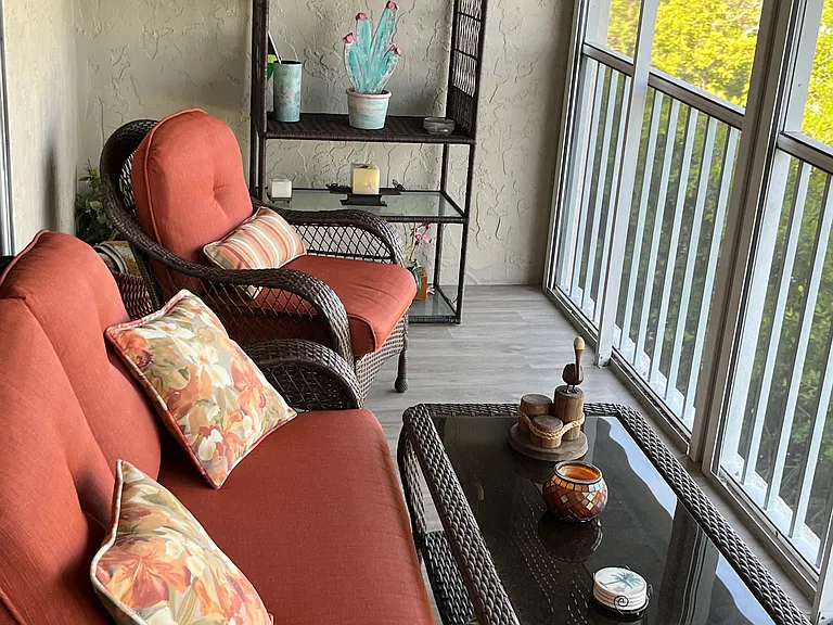Large screened in Lani with canal view and plenty of privacy.