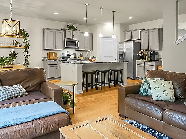 642 Woolum Dr — Photo 28