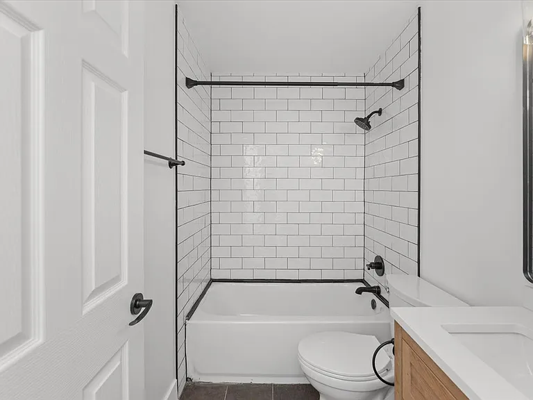 680 S Federal St #506 — Photo 10