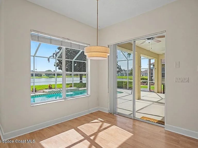 4751 Chardonnay Dr — Photo 7