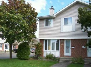 1839 Winter Rose Ln, Ottawa, ON K1C7A4