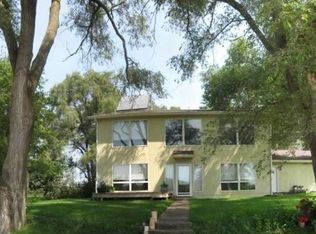 2557 N County Road 19, Fremont, NE 68025
