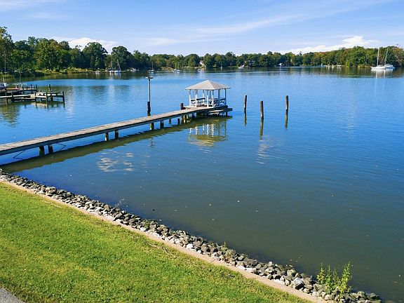 5th image of 5013 W Chalk Point Rd