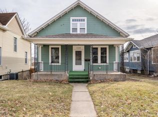 1123 W 13th St, Davenport, IA 52804