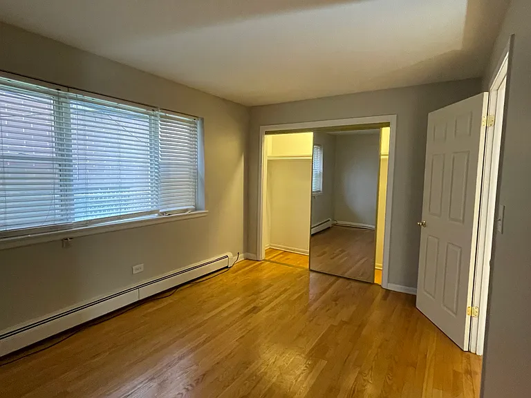 4056 N California Ave #1C — Photo 8