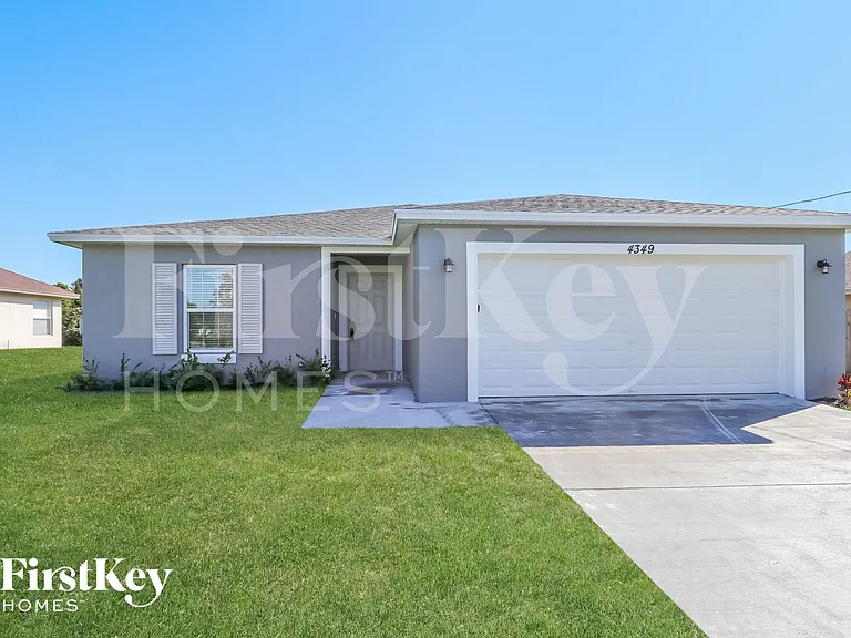 4349 SW Gagnon Rd — Photo 2