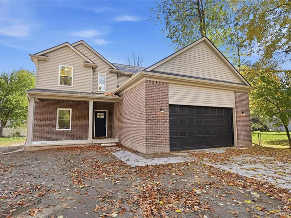 18252 Lathers St, Livonia, MI 48152