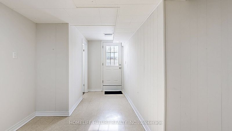 Toronto House for rent - 5 Bedrooms — photo 45