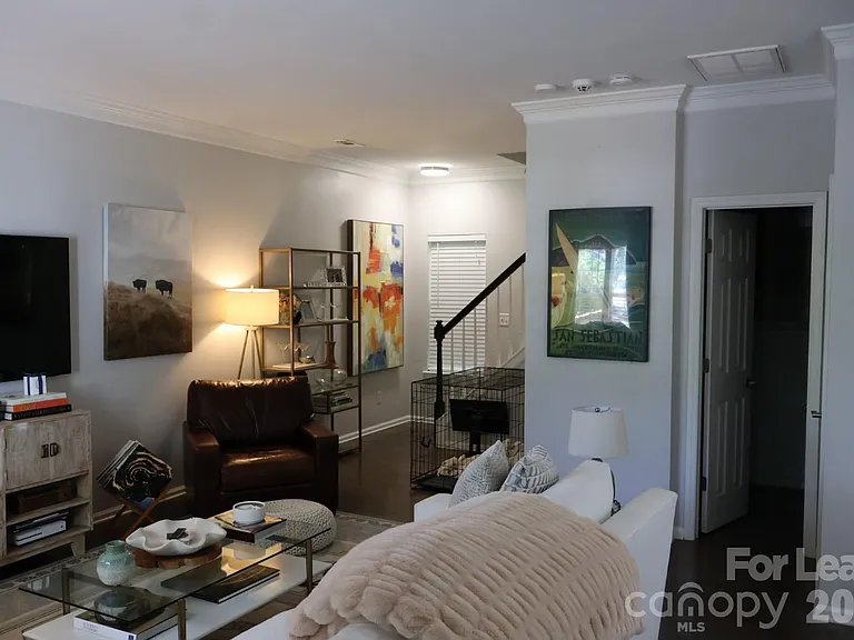 3200 Westfield Rd #B — Photo 4