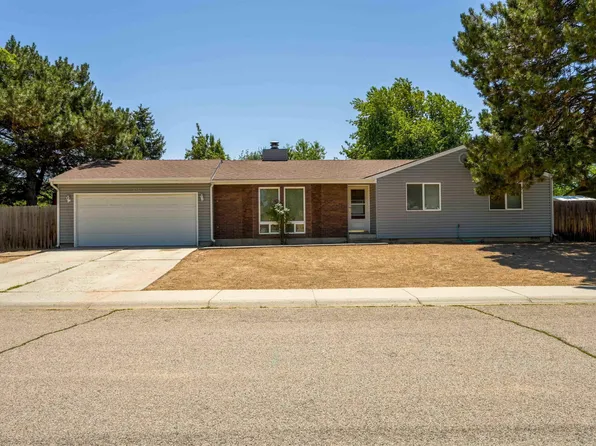 11043 W Flintlock Dr, Boise, ID 83713