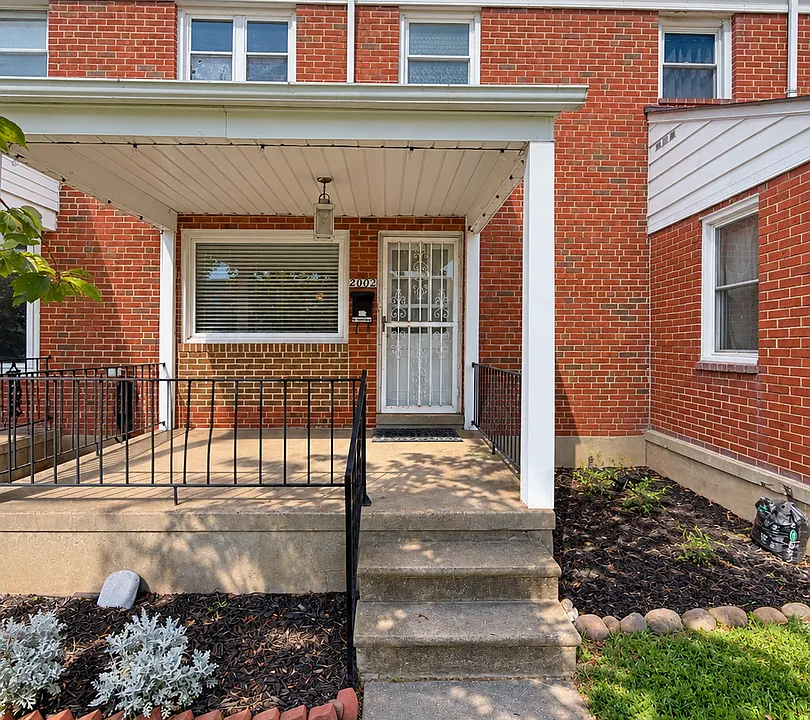2002 Ormand Rd