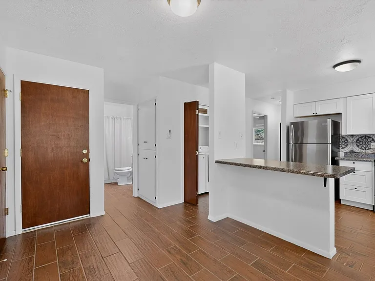 5109 Redlands Rd NW — Photo 9