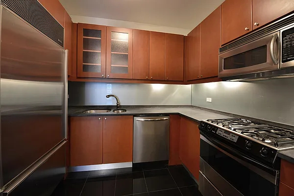 Rented by Stephen P. Wald | media 34