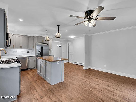 4th image of 52 Castleton Drive