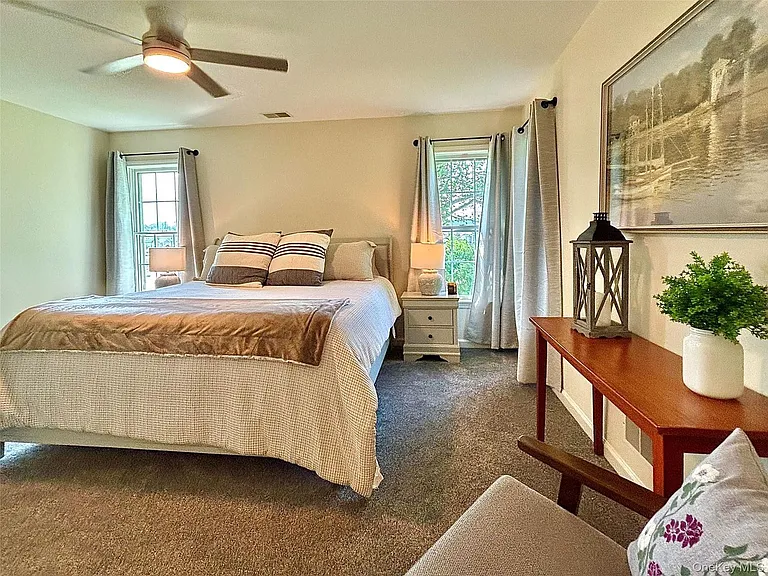 202 Cinnamon Cir — Photo 18