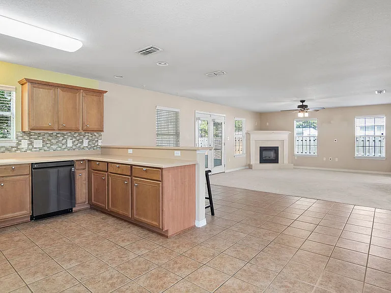 528 Loblolly Bay Dr — Photo 7