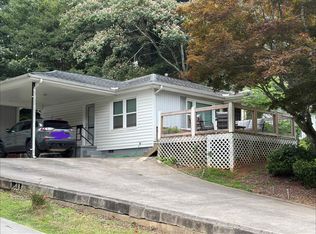 113 Riverbend Cir, Gainesville, GA 30501