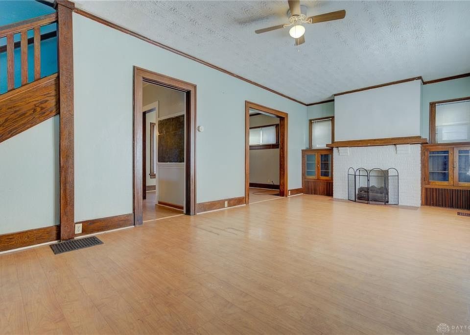 1st image of 137 Santa Clara Ave