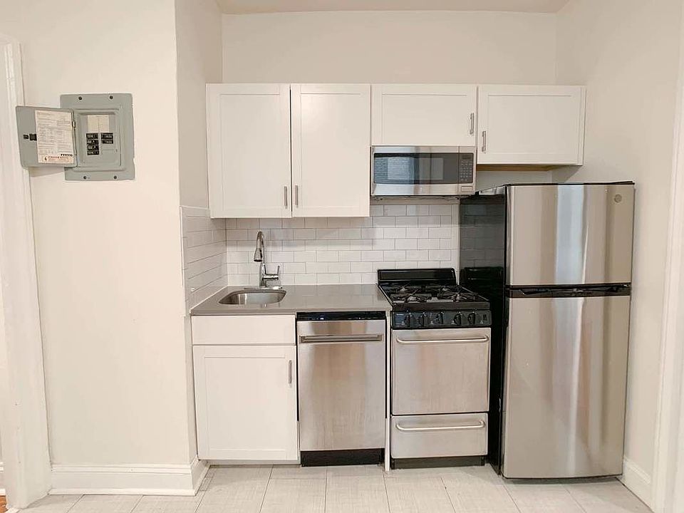 1st image of 25-21 31st Ave #C11