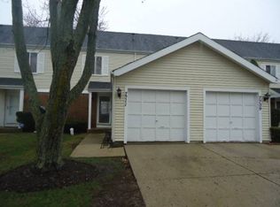 7711 Bolton Way, Hanover Park, IL 60133