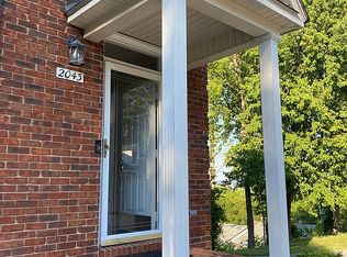 2043 W Manor Ct, Kingsport, TN 37660