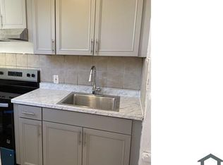 94 Chatham St FLOOR 2, Lynn, MA 01902