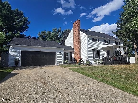 2nd image of 2375 Plymouth Ln