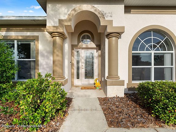 2nd image of 5683 Brackenwood Dr