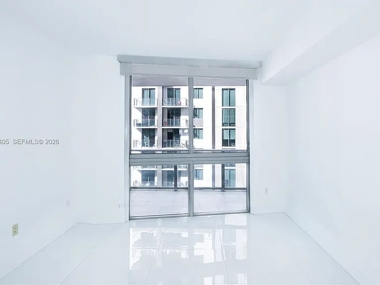 1010 SW 2nd Ave #606 — Photo 7