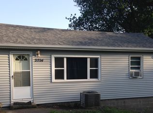 3764 Midway Beach Rd, Muscatine, IA 52761
