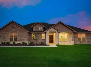 2513 Southern Oak Trail Oak, Terrell, TX 75161